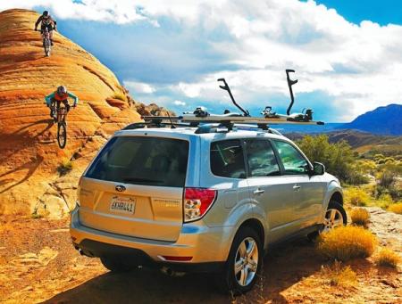 Thule Relingträger 7104 Raised Rail Evo mit SlideBar 891 ausziehbar 127 cm